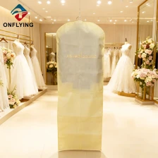 中国 豪华定制无纺布长裙防尘袋带标志中国制造商 制造商