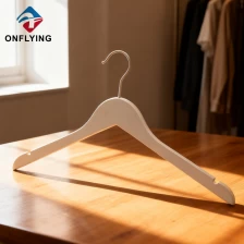 중국 부드러운 사용자 정의 로고 웨딩 파티 흰색 신부 드레스 걸이 중국 공급 업체 제조업체