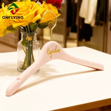 China Luxury Durable Pink Bridal Non Slip Velvet Dress Hanger China Manufacturer manufacturer