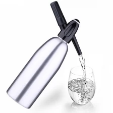 Cina Sifone per bibite da 1 litro per fabbrica di acqua per bibite gassate da 8 g di CO2 produttore