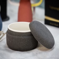 China Recipiente de vela de cerâmica preta com tampa fabricante