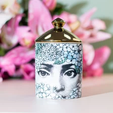 China O frasco de vela de cerâmica Wiz com tampa dourada para velas perfumadas OEM e ODM fabricante