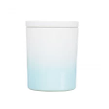 China Großhandel Gradient Sprays Hellblauer Glaskerzenbehälter mit Deckel Hersteller
