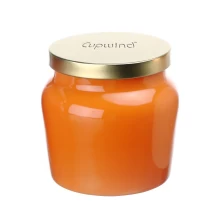 Cina BARATTOLO PER CANDELA DI ZENZERO E FIORI D'ARANCIO CON COPERCHIO DI LATTA IN VENDITA produttore
