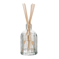 China 8oz Custom Luxury Room Spray Diffuser Glass Bottle manufacturer