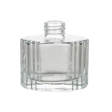 China Stripe Pattern Transparent Glass Diffuser Bottle 4oz manufacturer