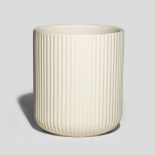 China Preço por atacado Recipientes de velas de luxo a granel fabricante