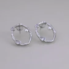 China Geometric Jewelry Wholesale Irregular Shaped Elegant Earring. manufacturer