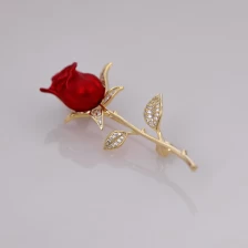China Handbemalte 3D Rose geformte Brosche. Hersteller