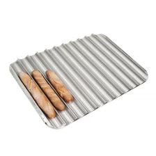 China Aluminum Perforated French Bread Baguette Baking Pan manufacturer