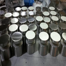 China Parafusos sólidos de aço inoxidável de 50 mm para montagem na parede fabricante