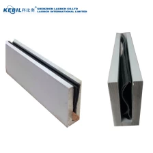 China Canal de base em U de perfil de alumínio de corrimão de vidro de baixo preço fabricante