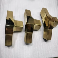 China Hardware Pipe Fittings Tube Connectors 3 Way Corner 90 and 120 Degrees Elbow 25mm Square Tube manufacturer