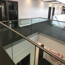 Chine Balustrade de haute qualité Balustrade U Channel Channel Fradeless Glass Round Top Rail fabricant