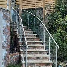 Kiina Ruostumaton teräs lasi herjausta portaiden kaide valmistaja