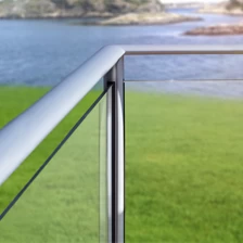 China zilver gepoedercoat aluminium 6063 T5 aluminium paal afrastering fabrikant