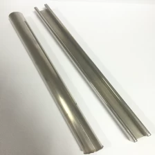 China aço inoxidável trilho superior para cerca de vidro sem moldura fabricante