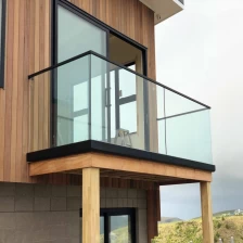 Chiny stainless teel top rail for frameless glass balustrade producent