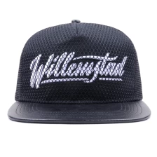 China Flat Billed Trucker Cap with Mesh Back manufacturer
