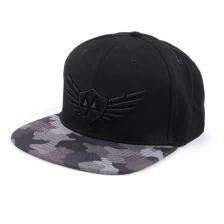 porcelana Sombreros camuflaje bordado flexfit snapback sombreros personalizados fabricante