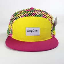 中国 ロゴ付きのカスタム刺繍スナップバック、プレーンスナップバックキャップ卸売中国 メーカー