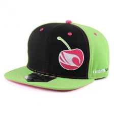 China custom two tone embroidery flat bill snapback hats manufacturer