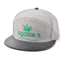 Cina Cappellino snapback in pelle melton con visiera piatta in pelle produttore