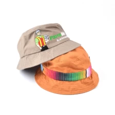 Chine logo simple fournisseur de conception de chapeau de seau de broderie fabricant