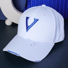 Cina cappelli da baseball sportivi bianchi ricamati in tinta unita con ricamo 3d produttore