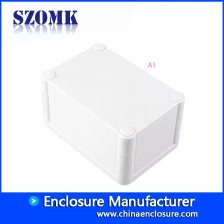 porcelana Recinto plástico impermeable de 102 * 70 * 52m m ip68 para la electrónica del fabricante de China / AK10514 fabricante