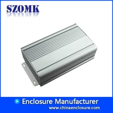 Cina Custodie per strumenti elettronici in alluminio Shell per la produzione di progetti AK-C-C64 55 (H) x95 (W) xfree (mm) 2,17 "x3,74" xfree produttore