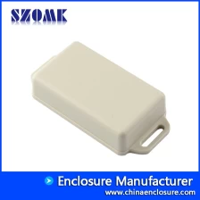 الصين جدار البلاستيك تصاعد الاسوار AK-W-46،61x36x20mm الصانع