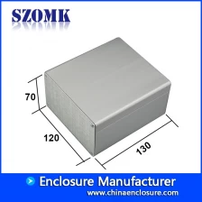 China aluminium industriële behuizing voor elektronische benodigdheden van szomk met 70 (H) x120 (B) x vrije mm fabrikant