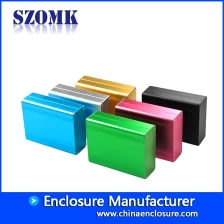 Chine boîtier de générateur portatif en aluminium de carte PCB de couleur différente pour le projet électrique AK-C-C13 38 * 88 * 130mm fabricant
