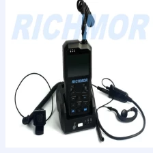 中国 Newest body camera system docking station body worn police camera recorder Police body worn video camera メーカー