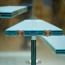 Chiny 6 + 6 + 6mm, 8 + 8 + 8mm, 10 + 10 + 10mm schody trójwarstwowe hartowane laminowane szkło dostawca producent