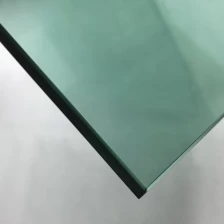 porcelana Fábrica de vidrio en China 8mm verde claro empapado calor precios de vidrio templado fabricante