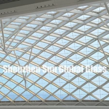 China 21.52mm low iron tempered laminated glass skylight, 10mm+10mm ultra clear toughened sandwich glass for canopy, 1010.4 ESG VSG extra clear glass roof manufacturer