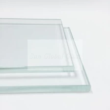China 4mm Ultra White Glaslieferant, eisenarme Float Glas 4mm in China, Extra klares Floatglas für Möbel und Solar-panel Hersteller