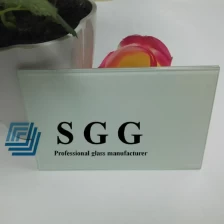 中国 8.38mm磁器合板ガラスパネル、8.38mm磁器サンドイッチガラスサプライヤー、8.38mm白不透明ラミネートガラス中国工場 メーカー