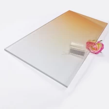 Cina vetro laminato PVB stampato a colori personalizzati, vetro laminato temperato stampato digitale a gradiente basso ferro, stampato digitale temperato ultra chiaro su vetro stratificato intercalare PVB produttore