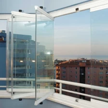 China Janela de dobragem deslizante sem moldura, janela de vidro da varanda bifold e portas, janelas de alumínio de vidro temperado fabricante