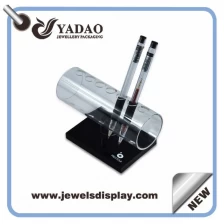 China Linda mais novo design de boa qualidade exibição de jóias acrílico preto e branco para exibição stand caneta fabricados na China fabricante
