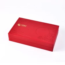 Китай China red festive new year style hot stamping logo custom jewelry gift packaging wooden box производителя