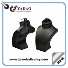 China Chinese manufacturer of  economic Custom Luxury metalic black leather necklace busts ,necklace display stand ,necklace display figures with earring slot on the top manufacturer