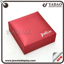 China Chinese style red leatherette smoothy surface jewelry plastic box manufacture manufacturer