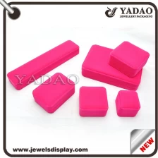 China Custom logo Fuchsia flocking box with velvet inside pad for jewelry gift and Cosmetic packing velvet boxes manufacturer