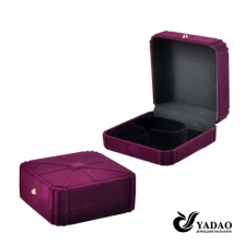 porcelana Lujo personalizado joyería de terciopelo púrpura cajas caja de embalaje de la joyería de diseño de embalaje fabricante
