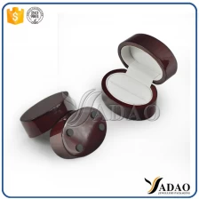 China Personalize o visor de joias bonito e bonito OEM ODM caixa de madeira de venda MOQ para joias fabricante