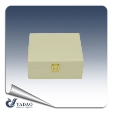 Cina Personalizzati scatole regalo all'ingrosso e all'ingrosso scatole regalo in legno, monili di legno, gioielli regalo produttore